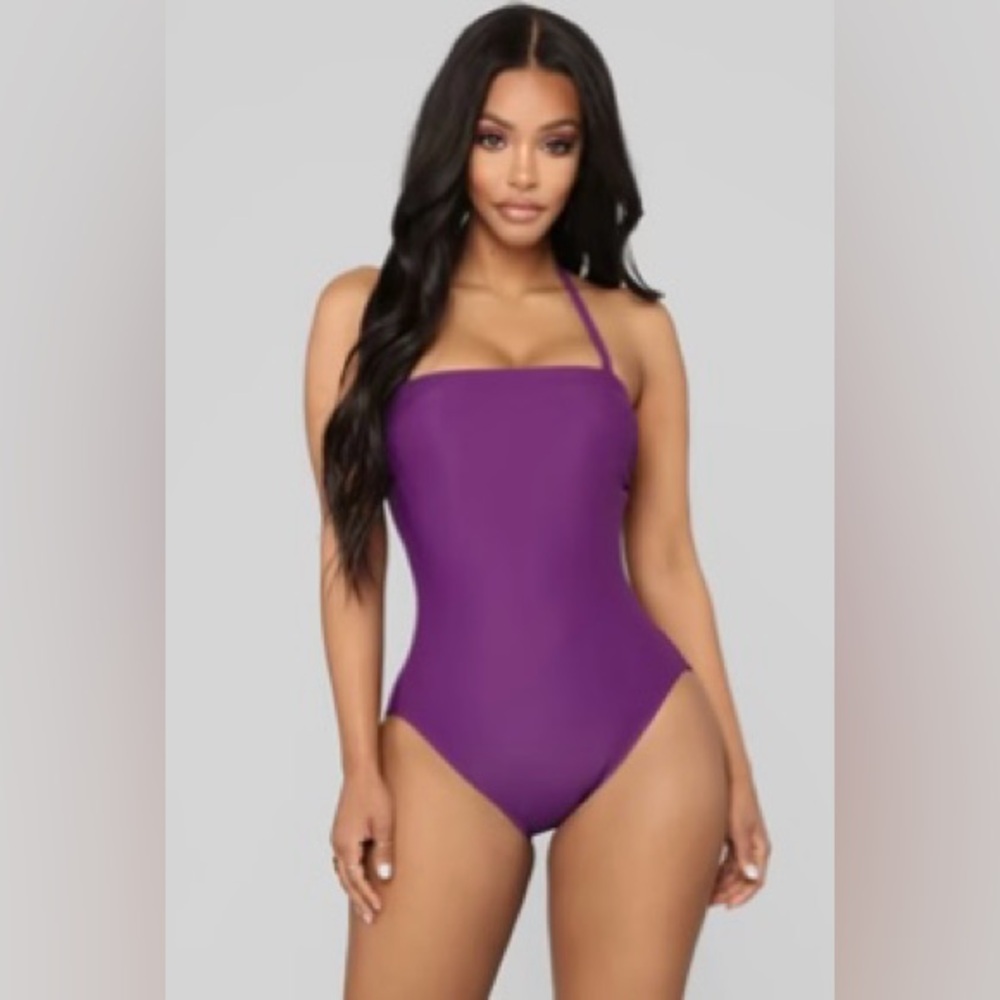 Fashion nova one piece swimsuit